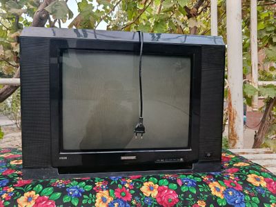Televizor novek.