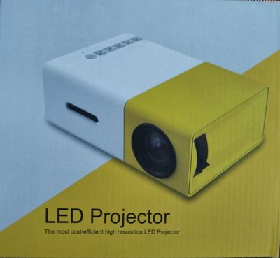 Videoproyektor sotiladi