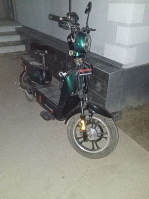 Sukuter sotiladi