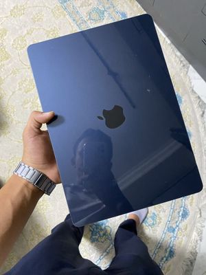Macbook Air M3 chip