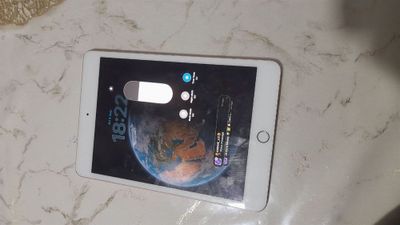 Ipad mini 5.