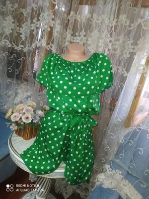 Комбинезон с шортиками