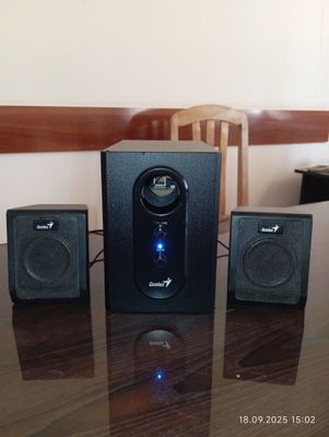 Калонка Genius. model NO.SW 2.1 355.