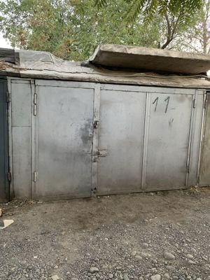 Гараж бетонный продаётся .