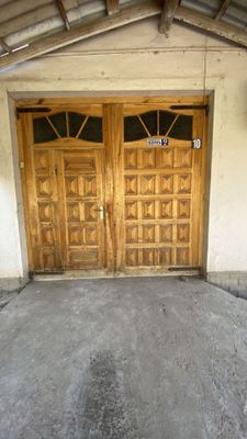 ewiklar sotiladi narxini kelishamiz