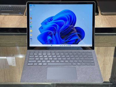 Microsoft Surface laptop 4 CORE i7-1185G7 ram 16 ssd 512 сенсорный