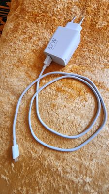 Xiaomi zaryadchik 67 Watt . Original 100%