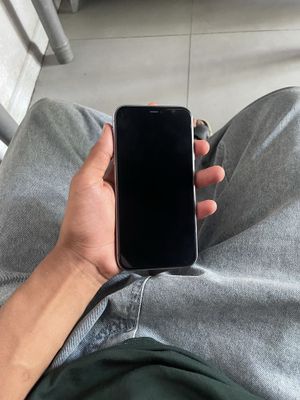 Iphone 11 karobka dokument