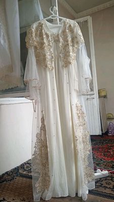 Kelinlik kiyimlar arzonga bervoraman