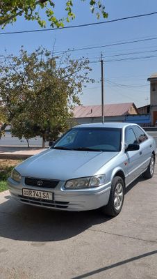 Продаётся Toyota Camry