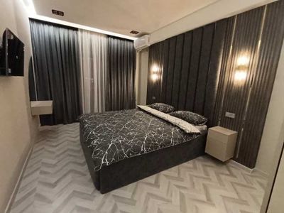 Сдам 2х Ком Квартиру ЛЮКС Ремонт На Долгий Срок.