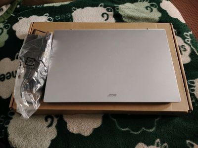 noutbook acer Aspire 3 15,rangi:PureSilver, 1yil
