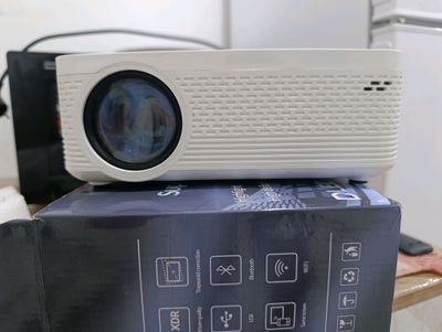 Prorektor smart sotiladi 1000000