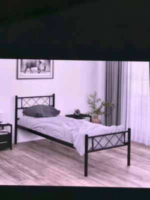 продаем металлические кровати. выдержка до 250кг