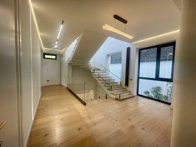 Ул. Циалковского Дом 400 кв.м