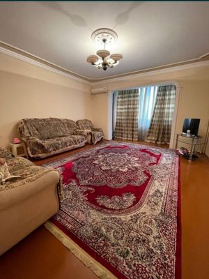 Аренда Квартира Алгаритм 31 кв. 2/1/9 400$.