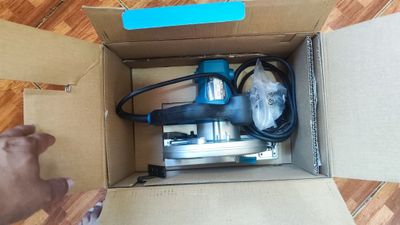 MAKITA HS7600 chan saw