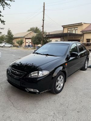 Chevrolet Jentra 3-P elegant plus Prapan Gaz Yumshoq balon Stop