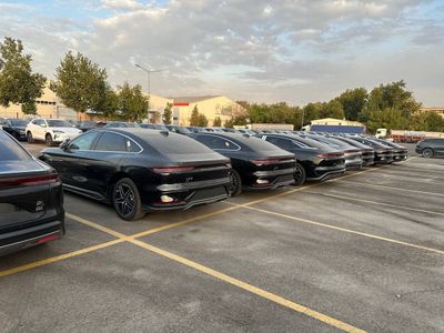 BYD Han Yengi moshina
