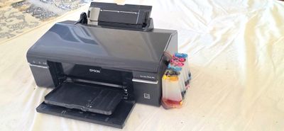 Printer- Epson P50 , holati yaxwi, aybi yo'q, zo'r ishlidi