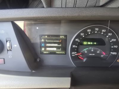 Фура. Паровоз. VOLVO. Год 2017. Притсеп. WELTON. Год 2017. Куб 120