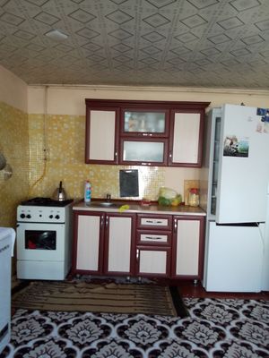 Яшнабот тумани 1.2 сотх 2 та хонаси бор ховли уй сотилади.