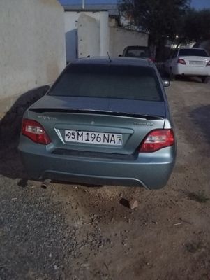 Nexia 2 satiladi