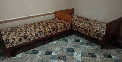 Кровать матрасом