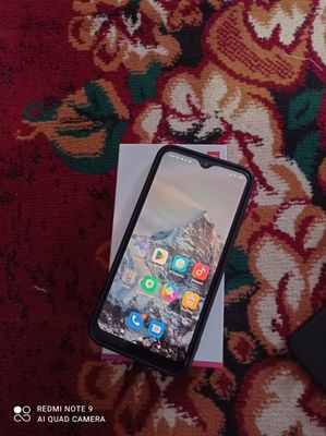Redmi 8A 4 / 64 xotirali.