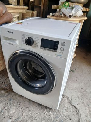 Samsung kir yuvish mashinasi sotiladi