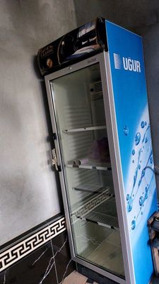 Холодилник Витринный ва домашни сотилади янгидек