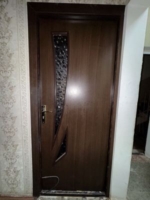 emdef eshik sotiladi xolati yaxwi