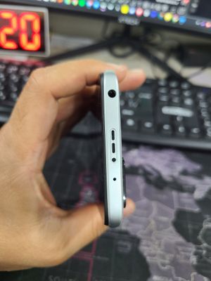 Yangi telefonlar chegirma narxlarda !!!