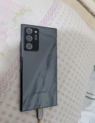 Samsung note 20 ultra 5G grantiyasi bor