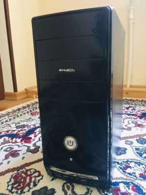 Xeon E5450 4/4/ DDR3 4 GB/HHD 500 GB WD