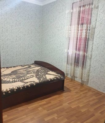 Шайхантахур районида жойлашган квартира срочно ижарага берилади