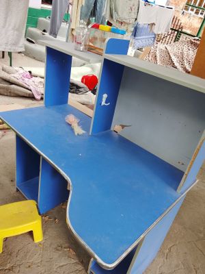 Продается стол компьютерный