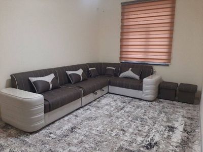 Ugalok divan yangi xolati yaxwi