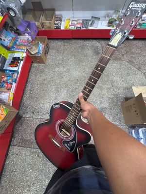Clastik gitara turetiski narxi 800 min som alosfat
