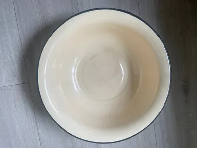 Таз эмалированный