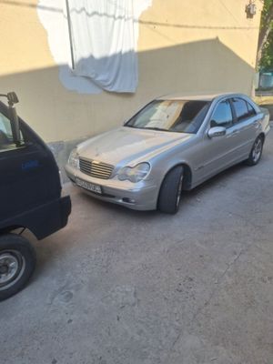 Мерседес бенц с200