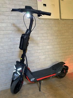 Segway ninebot zt3 pro электросамокат