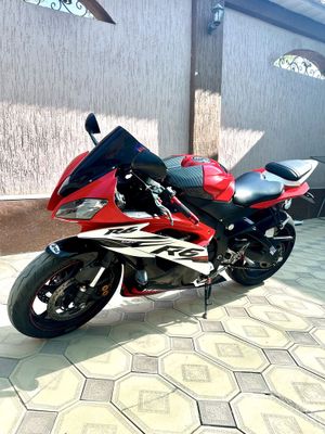 Продается своя Yamaha R6 2016г