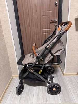 Продам детскую коляску