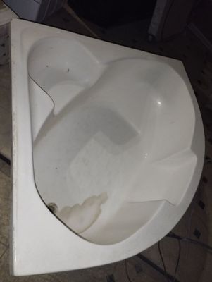 Продам ванну пластиковые