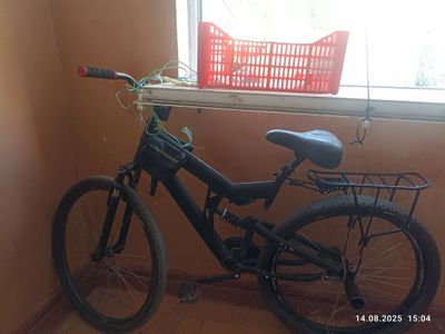 Продается велосипед размер 26