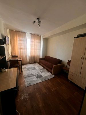 Очень срочно продам 1 ком студию  метро Тузель