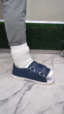 Gipsda taqiladigan oyoq uchun shippak