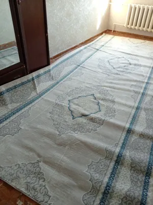 Gilam eni 2 metr boyiga 4.5 metr