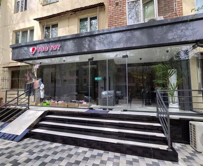 Продается офис в Чиланзарский, 6-квартал. Ор. Мирзо Улугбек метро